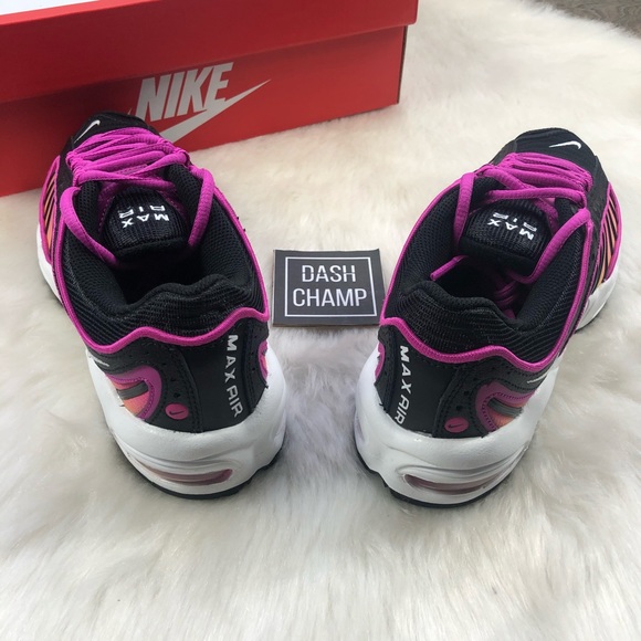 Nike Air Max Tailwind 4 Fire Pink Sneakers - Picture 4 of 7